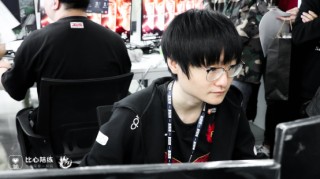 Tian掃樓比心陪練，遊戲陪練成遊戲新常態，或成電競選手新出路