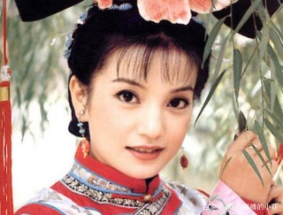 娛樂圈真友誼，趙薇為黃曉明慶生，昵稱友誼深