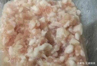 在酒店裏賣38份這道菜不到3元錢，如果你被教導去做這件事