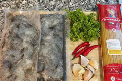 炸醬面不愛吃？大叔教你蒜辣意大利面，香辣鮮甜，滿