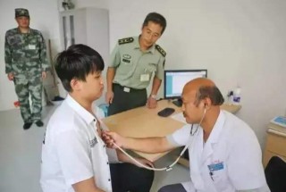 軍校“小清華”和警校“小北大”，哪所高校畢業生更有前途？