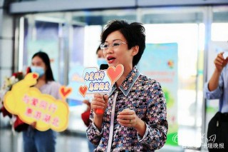 十堰迎來首個山東省包機旅遊團隊 百餘名遊客感受車城魅力