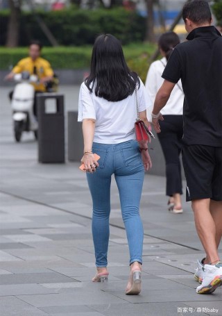 設計感滿滿的打底褲，勇敢追求新鮮感受，時尚元素的最佳詮釋
