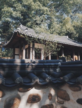現實中我在廣州，朋友圈裡的我在韓國