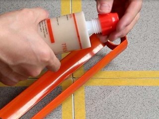 美縫劑的生產材料和配方是什麼？一般人我可不告訴他
