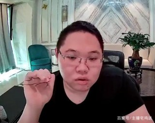 PDD轉型美食博主？一句話帶火餐廳食物