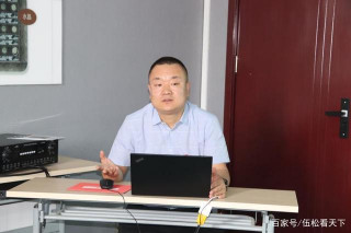 “生涯規劃”高考志願填報公益講座走進社區