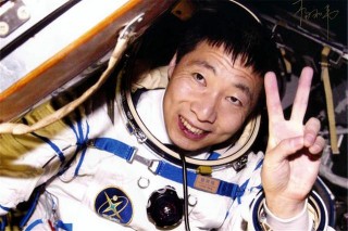 楊利偉在太空中聽到的“敲門聲”，是怎麼回事？13年後真相大白！