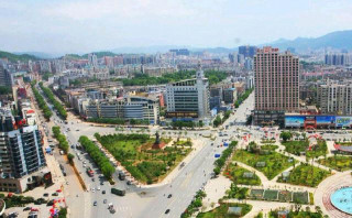 “不像湖南”的城市，歷史悠久、客家話盛行，與廣東江西很像