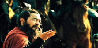 呂布霸占了徐州，曹操為何不聯合劉、關、張拿下徐州？_劉備_袁紹_袁術