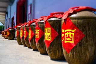 酒海泛舟：探秘各地酒文化山東豪飲茅台飄香揭秘酒量排_習慣_四川_貴州
