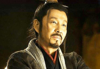 歷史上哪個朝代接連出了七位明君？