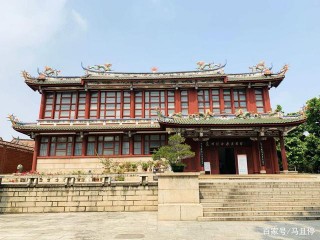 堪稱良心旅遊城市，城內景點幾乎免費，關鍵看點還很豐富