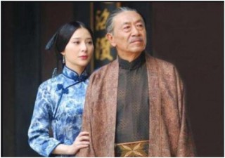 為了嫁73歲大爺，36歲不惜退出娛樂圈結婚生子，如今過得怎麼樣了