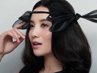 「單身狗」宋佳這「床照」表達的意思你看明白了嗎？