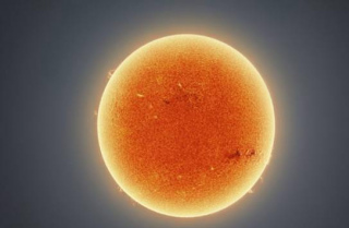 天體攝影家拍“有史以來最清晰太陽照片”細節驚人