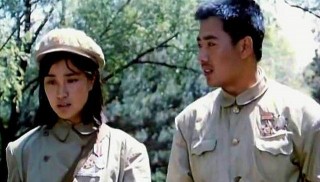 劉曉慶稱“劇組夫妻”很正常，與有婦之夫短暫相戀，娛樂圈太亂！