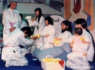 日本奧姆真理教總教主被抓，俄羅斯分教想救主，最終惹怒普京總統