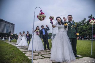 83年坤造八字，醫學院畢業生的戀愛婚姻運勢