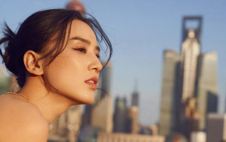 黃聖依娛樂圈來上海看朋友拍攝一組照片