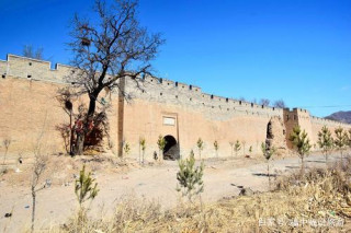 太原冷門旅遊區，有“金鬥銀箕”之稱，明朝古建築