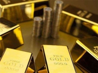 11月中旬起鴻運當頭賺錢能力也提升不少，桃花運越