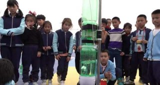科學小實驗｜如何用可樂瓶，制作一個水火箭