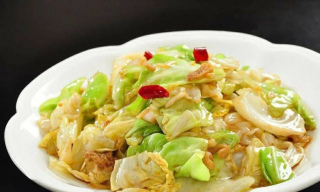 一顆包菜可以做多道菜，怎麼都吃不膩