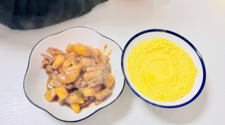 雞蛋拌飯，真是很有小時候的感覺_老家_土豆_孩子