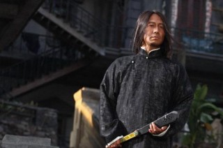 《十月圍城》裏的落魄乞丐是什麼身份？還原歷史，黎