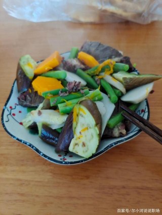 中級職場人風生水起時最應警惕驕傲自滿，你與高級職場人相差在哪