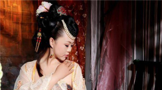 婦人與舉人合謀，用毒殺害夫君，小偷竟然成為證人