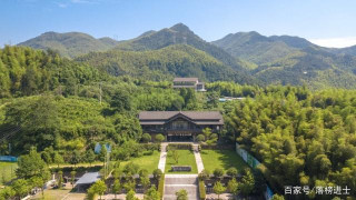 夏季去哪兒玩？浙江安吉有一處水世界，是眾多娛樂節目的取景地