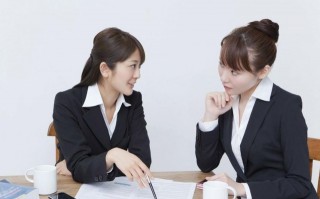 中年人混職場，如果還沒看透這3條“潛規則”，你會吃許多虧
