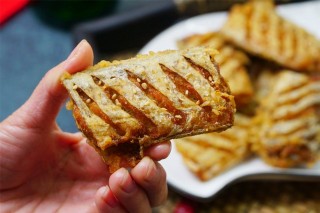 炸帶魚，用麵粉還是澱粉？都不對，黃金配方「321」，酥香不回軟