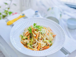 我為奧運出食力 涼拌三絲加一絲*寓意隊絲絲入扣