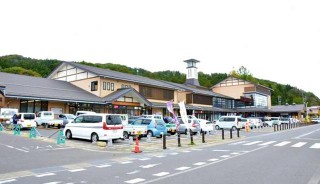 岩手自駕休息站「久慈道之驛」：嘗屋台美食，選黑豆果凍伴手禮