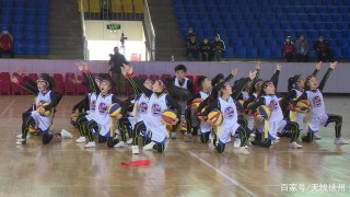 籃球、足球、三門球 球類運動走進銅山區校園