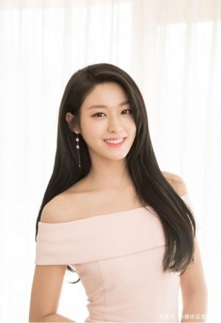 韓國本真型美少女金雪炫最新生活照賞析