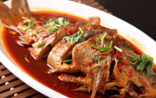 缺豬剛過去，現在又缺魚，鯉魚13元，草魚15元，究竟發生了啥？