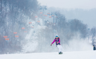 湖北的這個滑雪場堪稱“南國雪鄉”，位於“鄂西屋脊”，風光無限