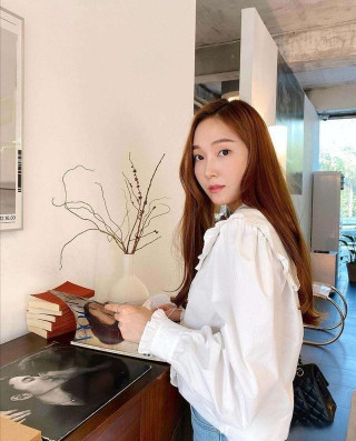 韓國女星鄭秀妍日常私服穿搭