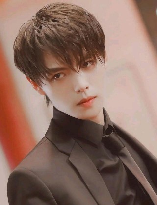 娛樂看點來羅雲熙、肖宇梁、周深等藝人，有沒有你感興趣的呢？