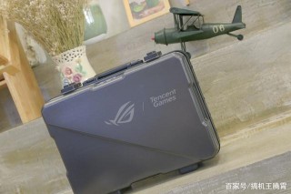 做到極致的遊戲手機長啥樣，ROG遊戲手機3電競裝甲套裝告訴你