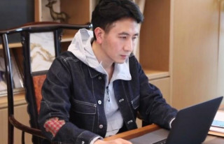 曝林生斌小學文化，采訪時脖子拉痕明顯，剛出境就被強行驅趕