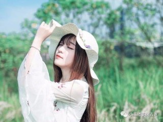 小巫塔羅牌占卜：你為何總是無法控制自己的思緒