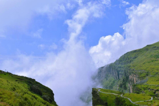 8月-10月可去的8個小眾旅行地，這些人少的地方更好玩_梯田_森林_楓葉