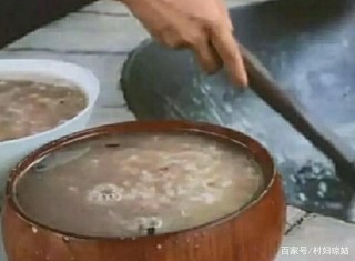 這些農村美食，我已經多年沒吃過了，現在很少有人做了