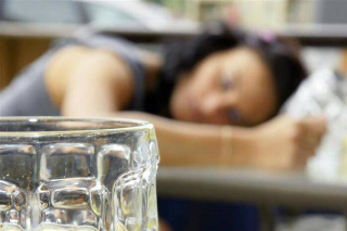 有沒有酒癮，一測便知？有這5種表現的人，說明“酒癮很深了”！_酒精_酒量_概率