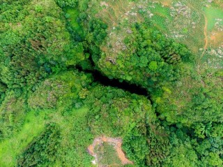 四川旅遊請遠離人群，天獅洞有一場地心探險旅程正在等著你